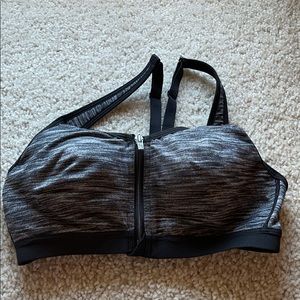 Victoria’s Secret sports bra front close